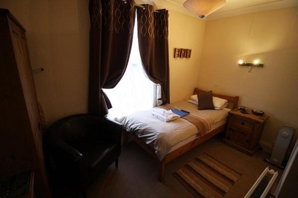 The Lodge Swindon Eksteriør bilde